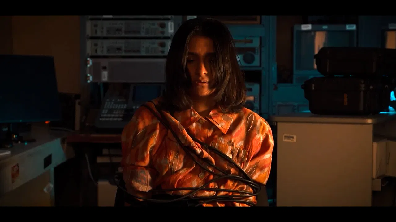 Solo una vez backdrop