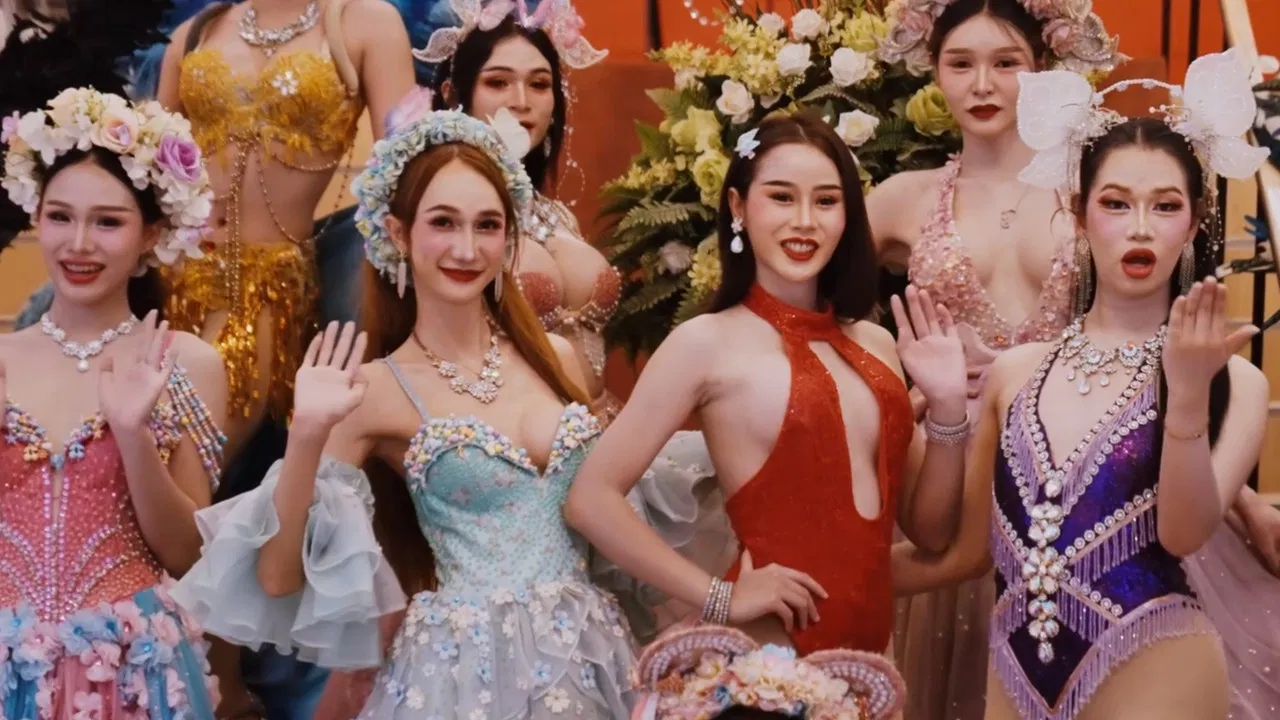 南洋大宝荐 backdrop