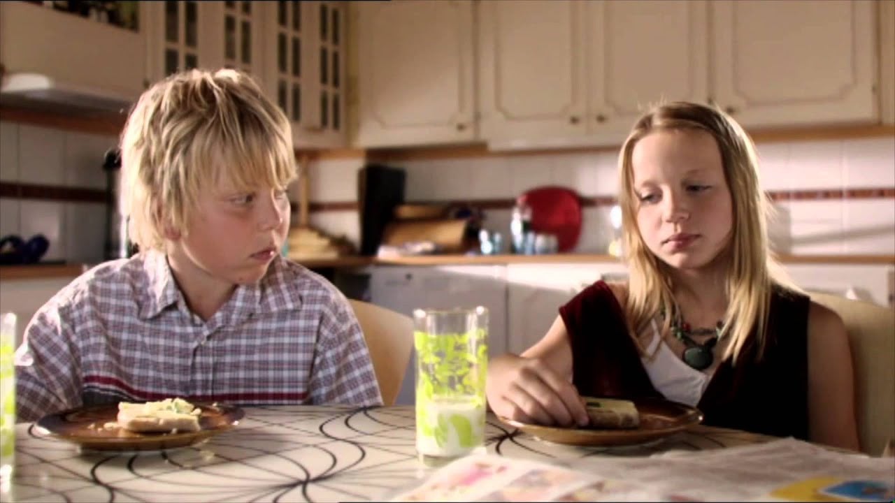 Can't Complain backdrop