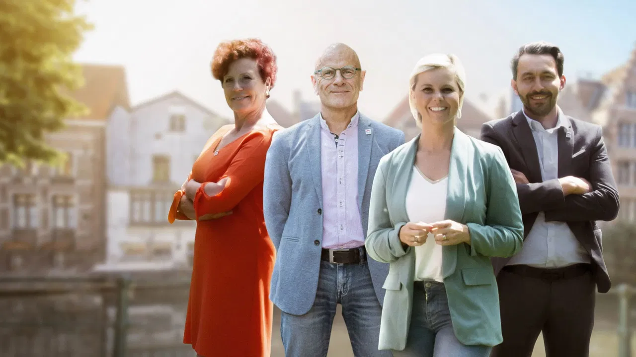 Topmakelaars backdrop