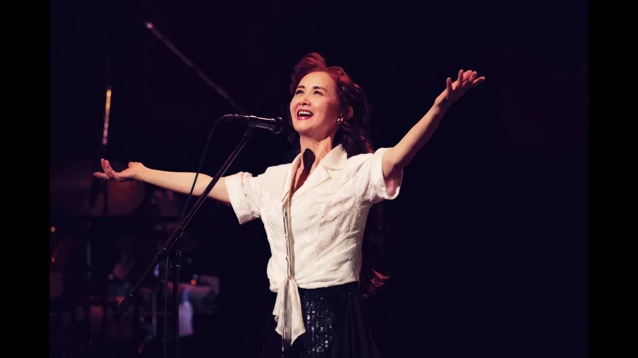 Nakajima Miyuki Concert "Ichie" 2015~2016 -LIVE SELECTION backdrop