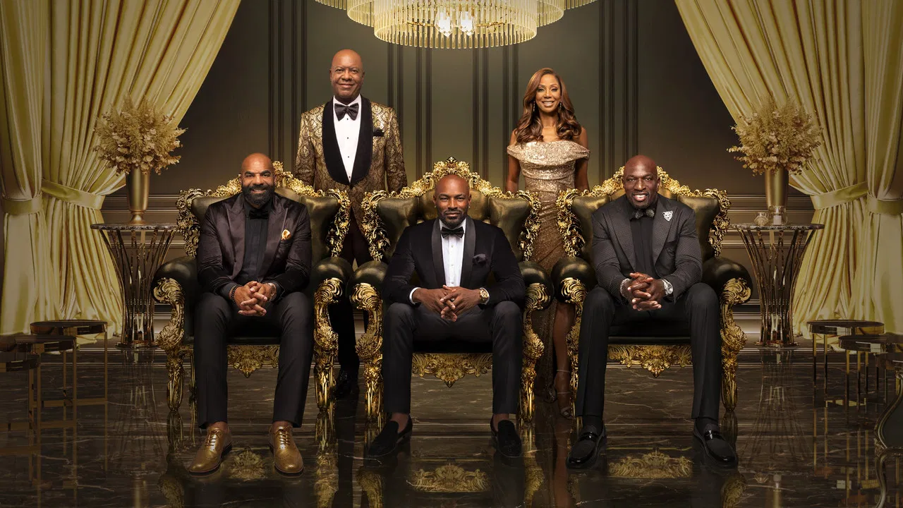 Kings Court backdrop