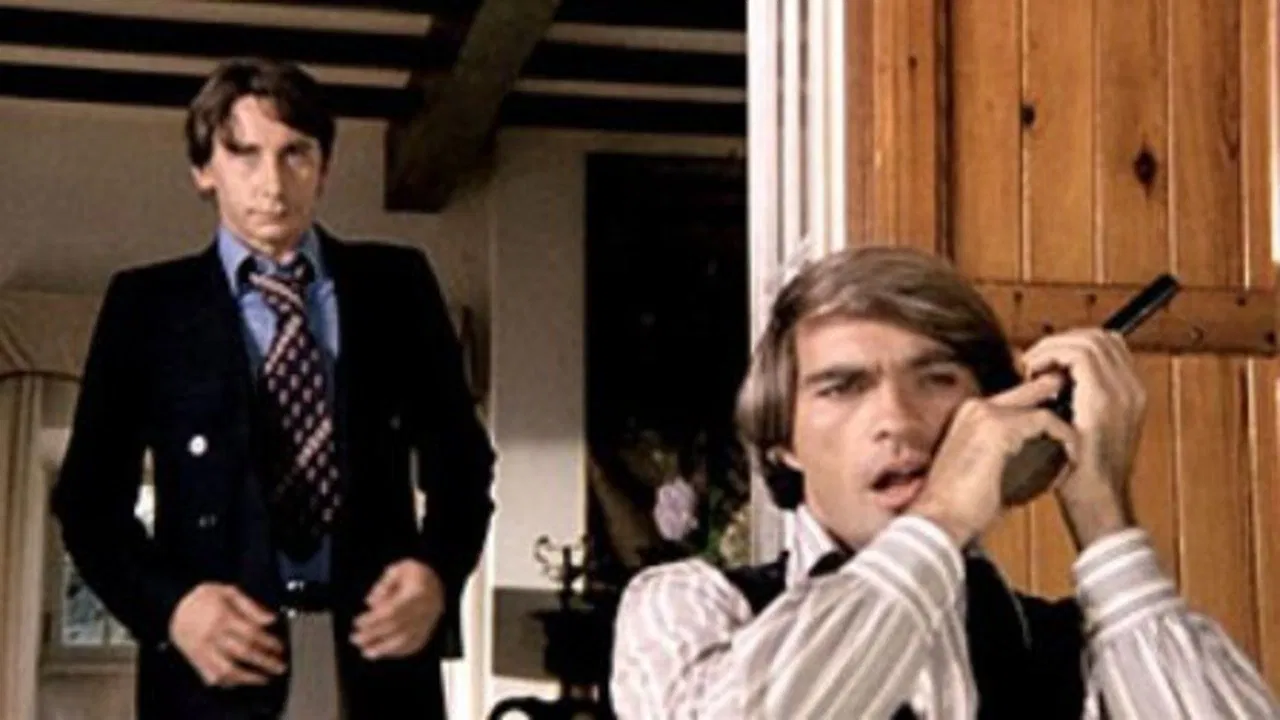 The Last Round backdrop