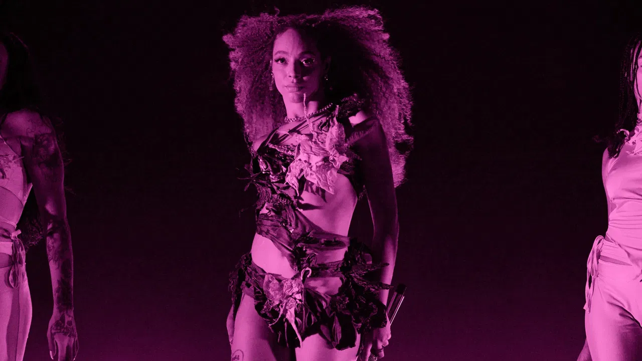 HER MIND - THE LAST SHOW backdrop