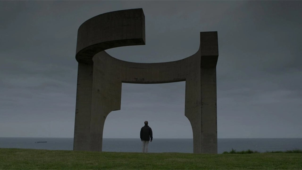 Chillida: esku huts backdrop