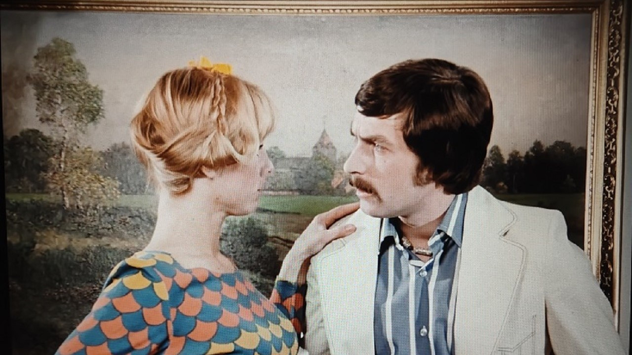 Penelope Pulls It Off backdrop