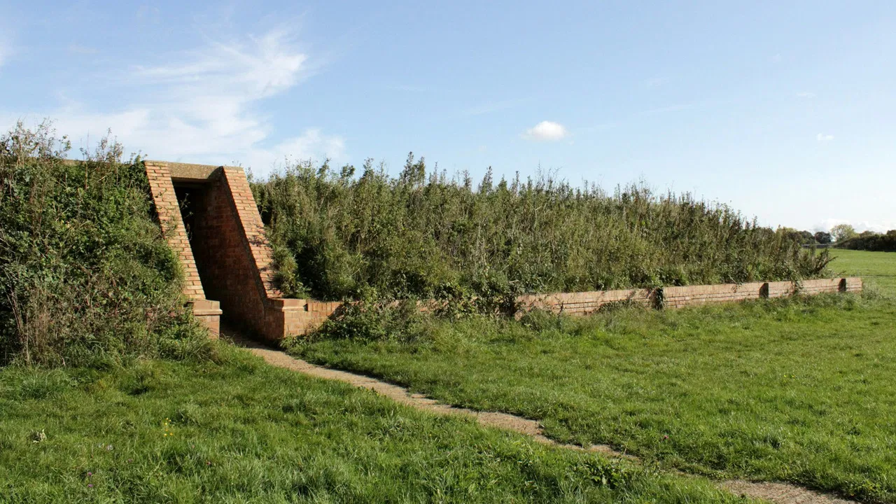 The Buildings That Fought Hitler backdrop
