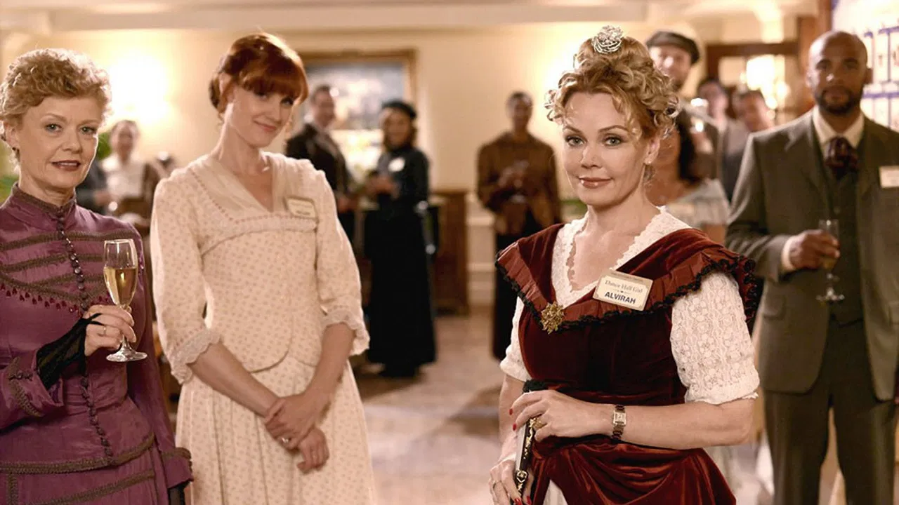 The Mystery Cruise backdrop