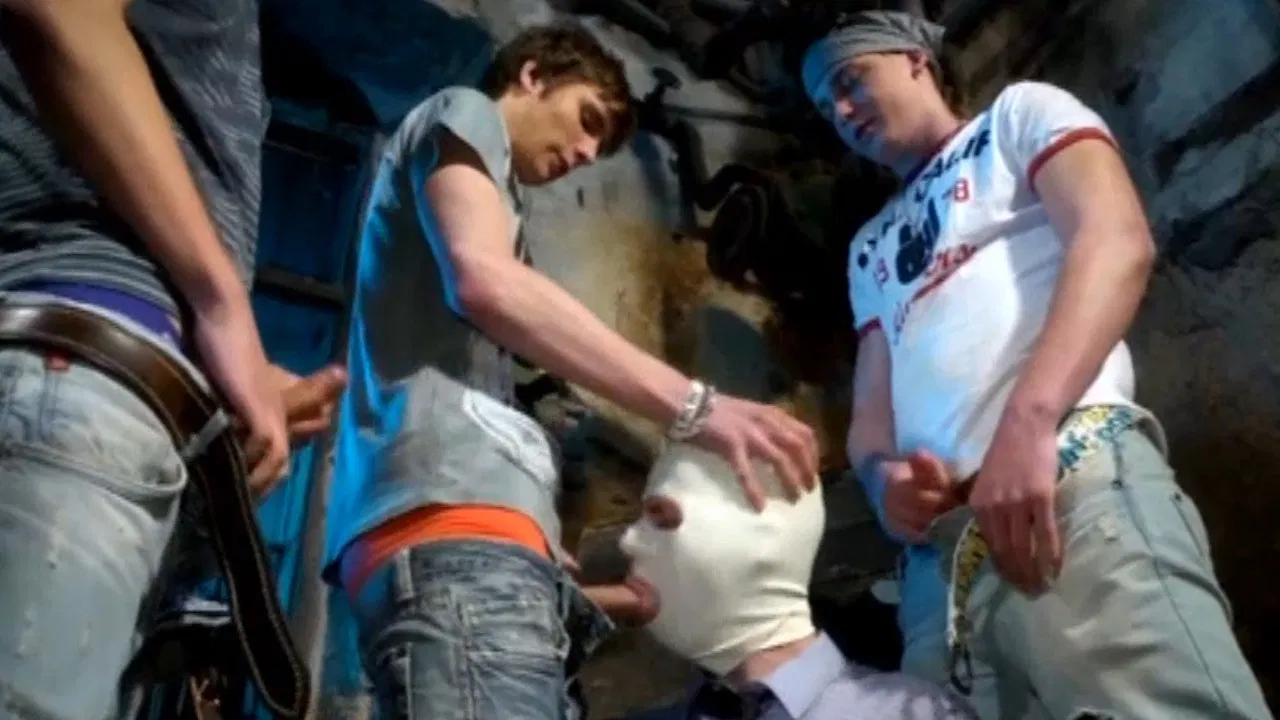 Pissing Soakers backdrop