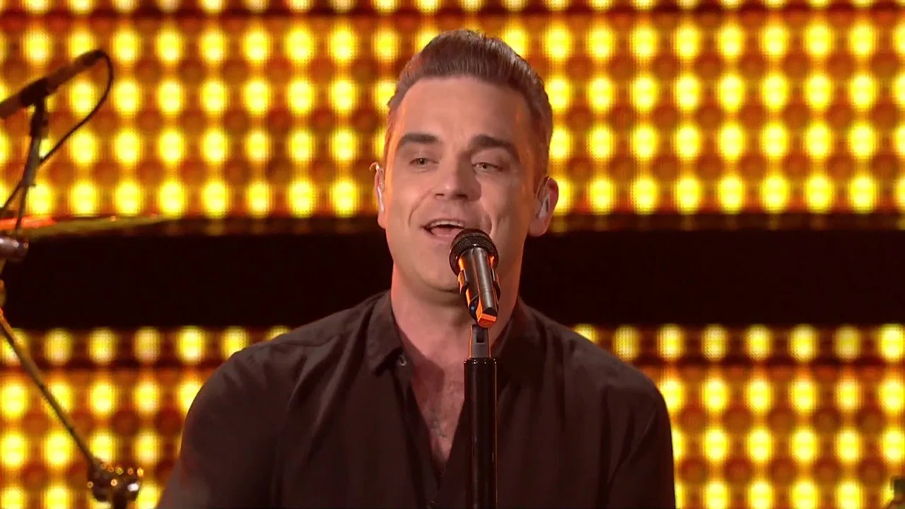 Robbie Williams Rocks Big Ben Live backdrop