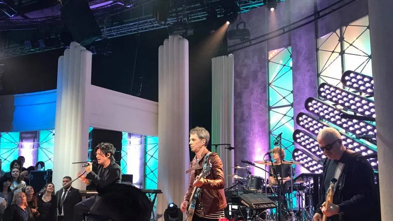 Indochine : Le concert privé backdrop