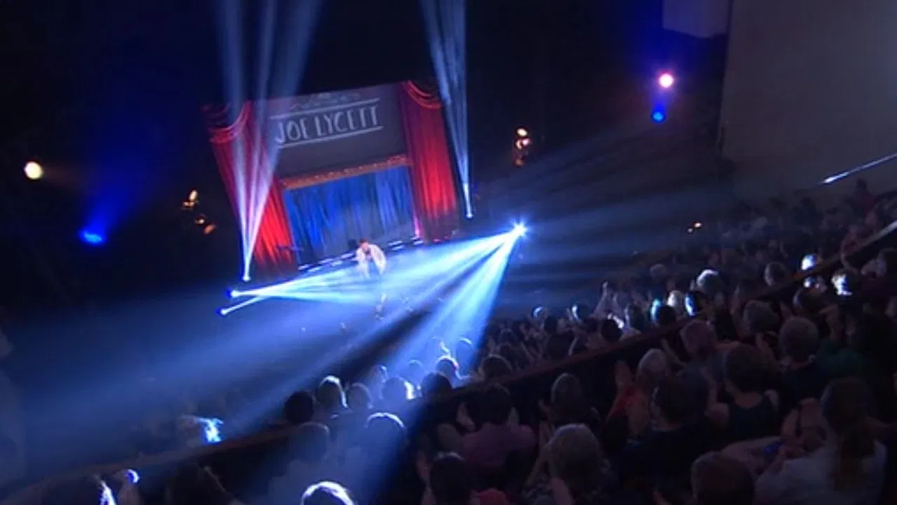 Joe Lycett: That's the Way, A-Ha, A-Ha, Joe Lycett - Live backdrop