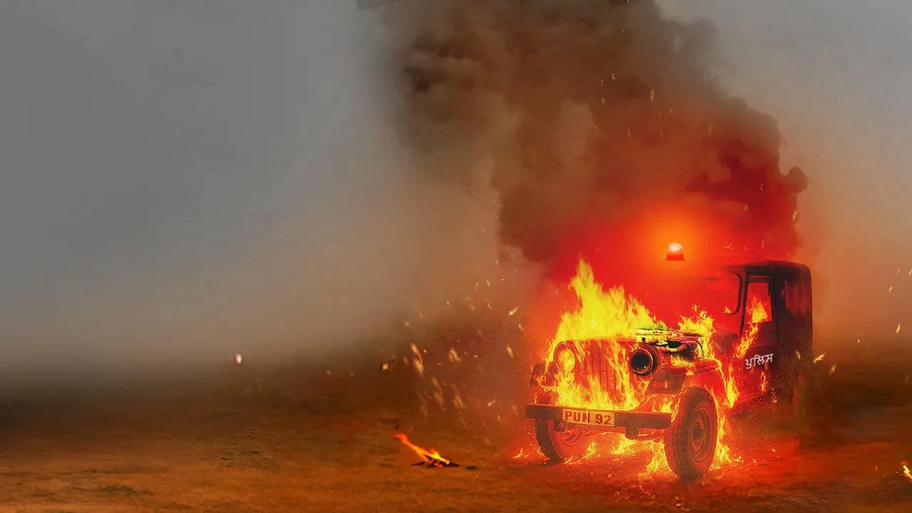 84 Toh Baad backdrop