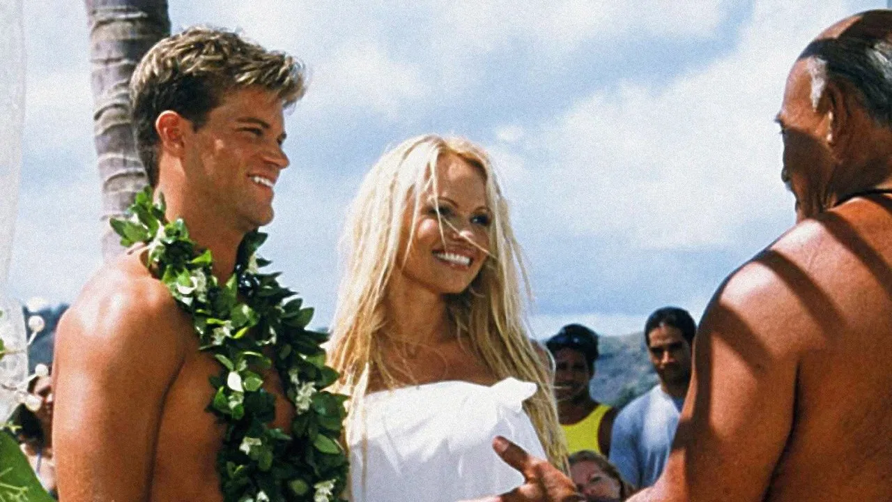 Baywatch: Hawaiian Wedding backdrop