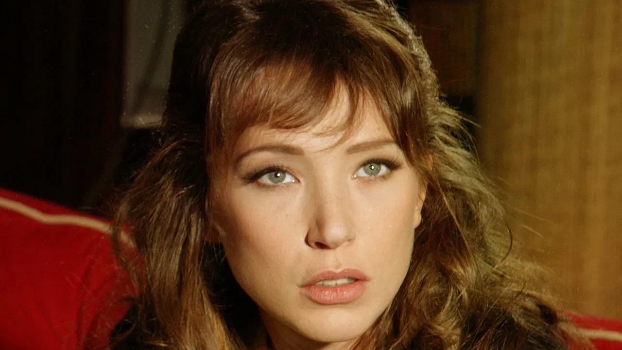 Des gens qui passent backdrop