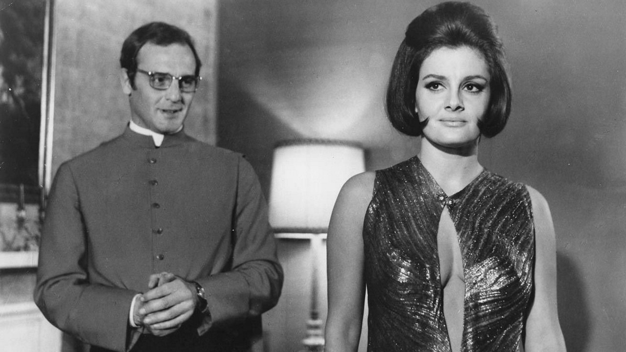 Seven Golden Men backdrop