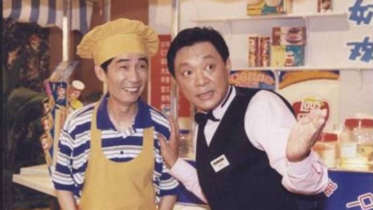 老娘舅和儿孙们 backdrop