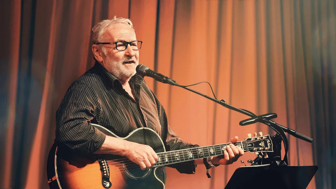 Niels Hausgaard 80 år backdrop