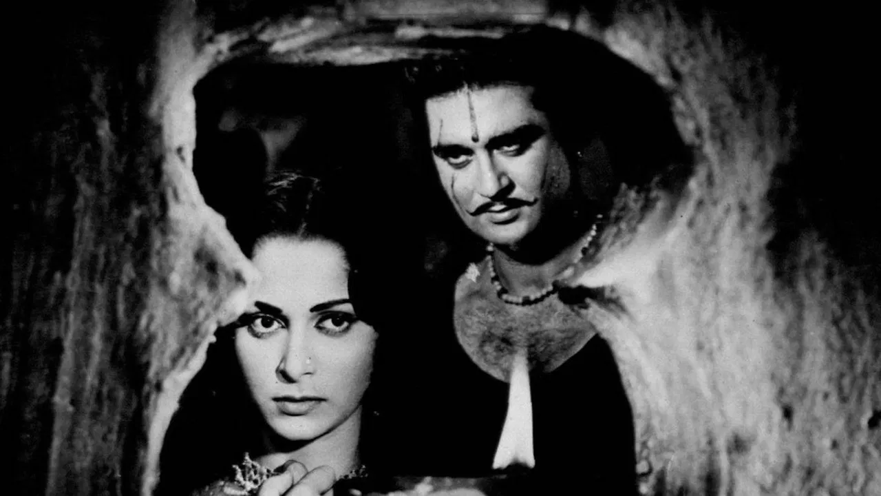 Mujhe Jeene Do backdrop