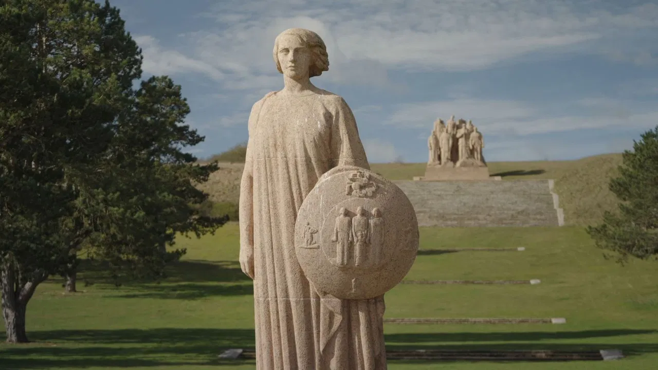 Les Sentinelles de l'oubli backdrop