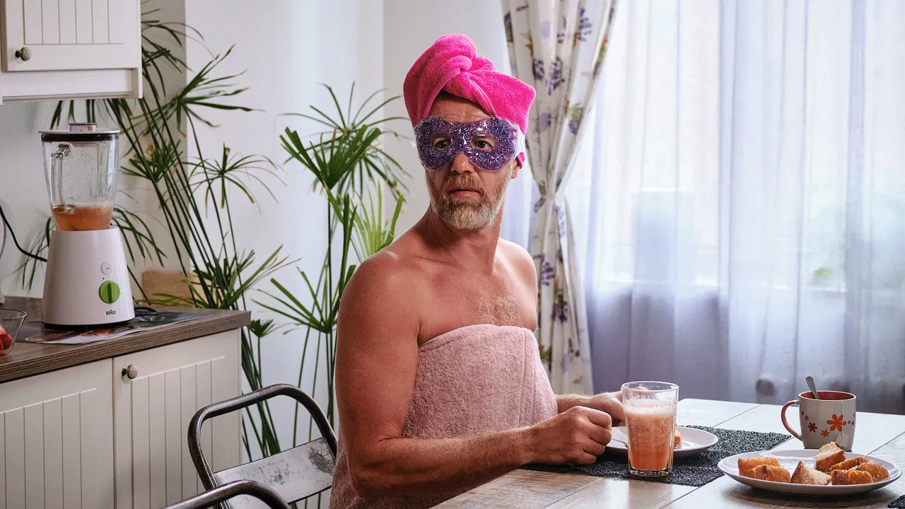 What Men Long for 2. backdrop