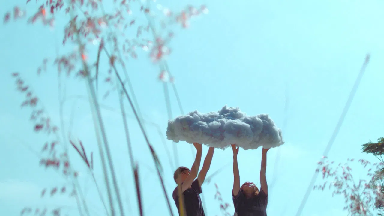 The Skin of Tangerines backdrop