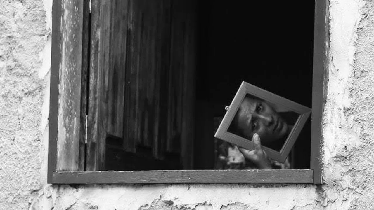 Jirau and Saint Antônio:  reports of an amazon war backdrop