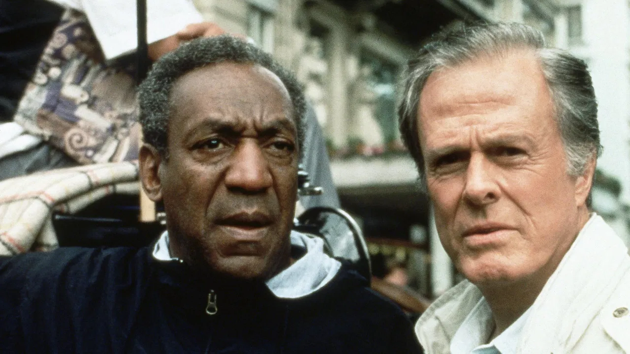 I Spy Returns backdrop