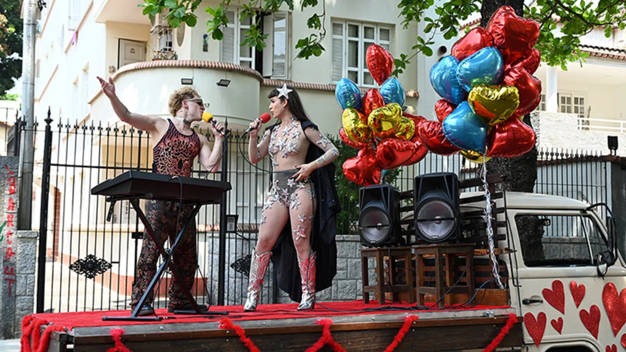 Trago Seu Amor backdrop