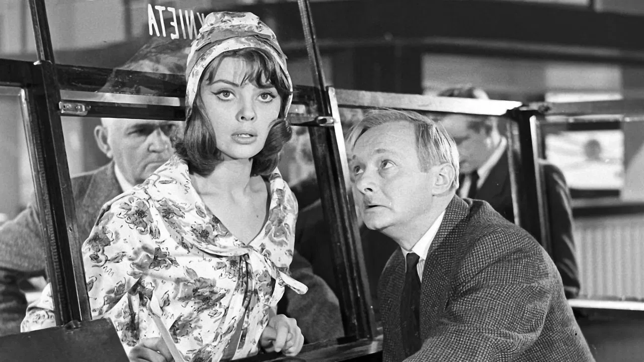 Pan Anatol szuka miliona backdrop