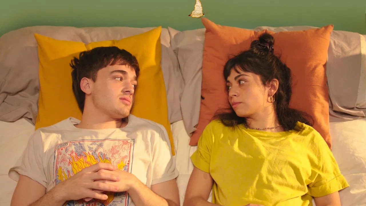 A dónde van las mariposas cuando mueren? backdrop