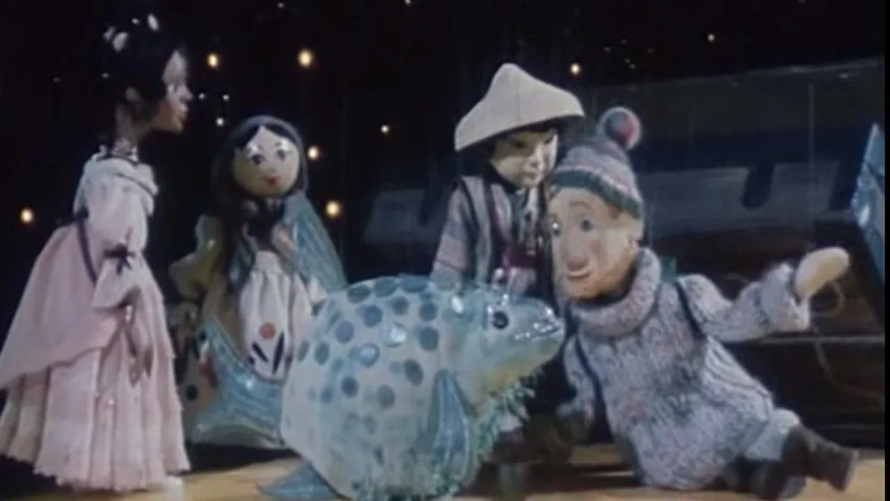 Augsburger Puppenkiste - Fünf auf dem Apfelstern backdrop