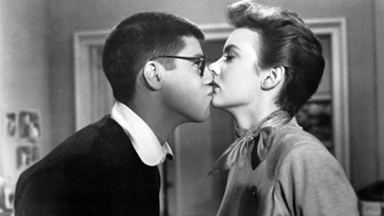 That's My Boy backdrop