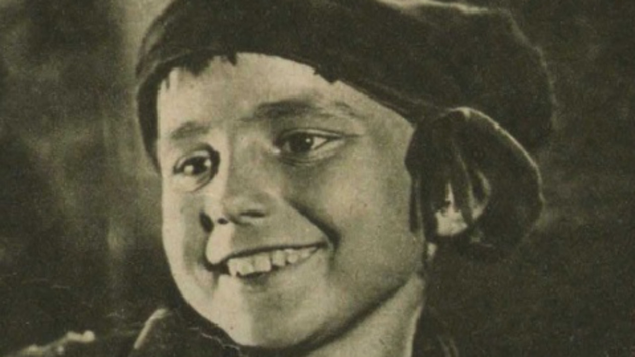 Torn-Off Sleeves backdrop