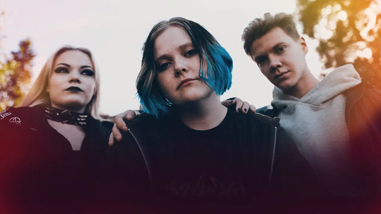 Räjähdysherkkä backdrop