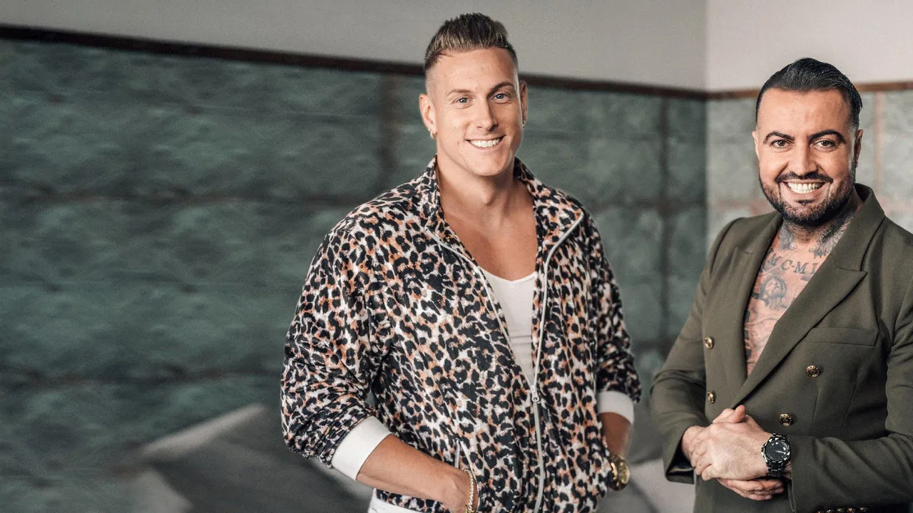 THE REAL LIFE - #nofilter backdrop