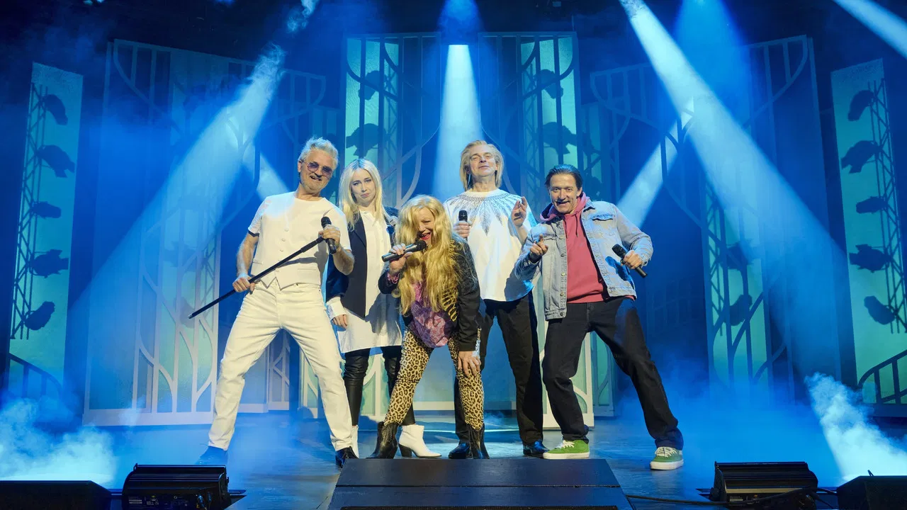 Cirkusrevyen 2021 backdrop