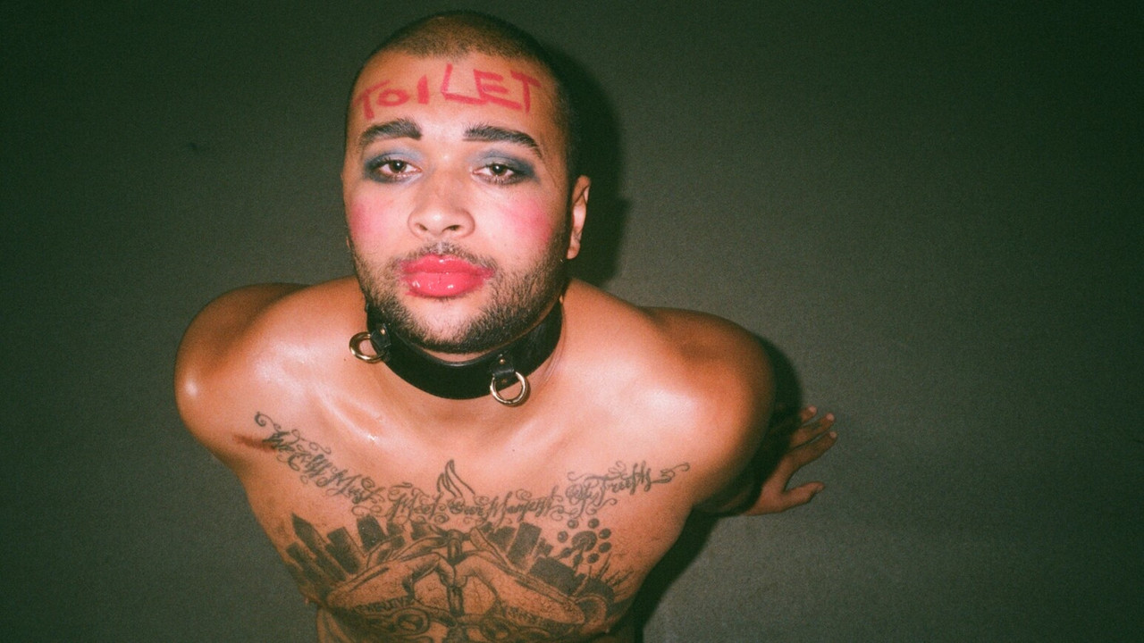 Atrophy Portraits III backdrop