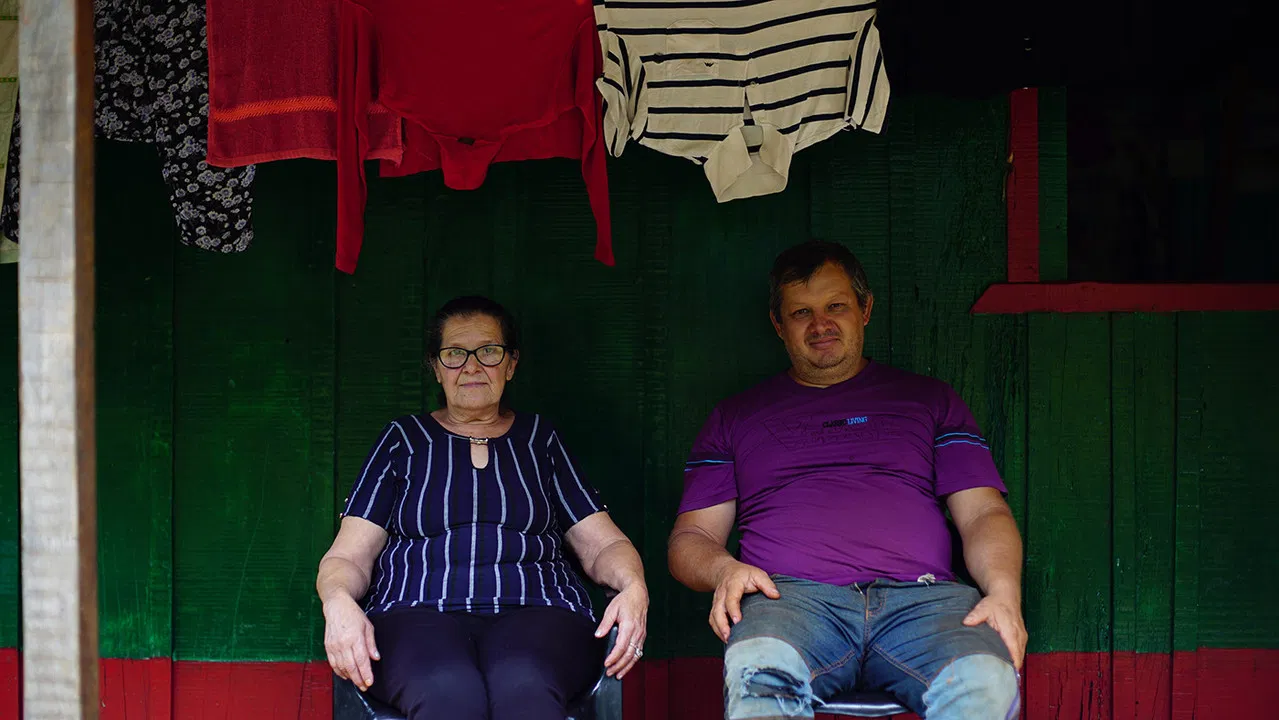 La  Terra Sin Mal backdrop