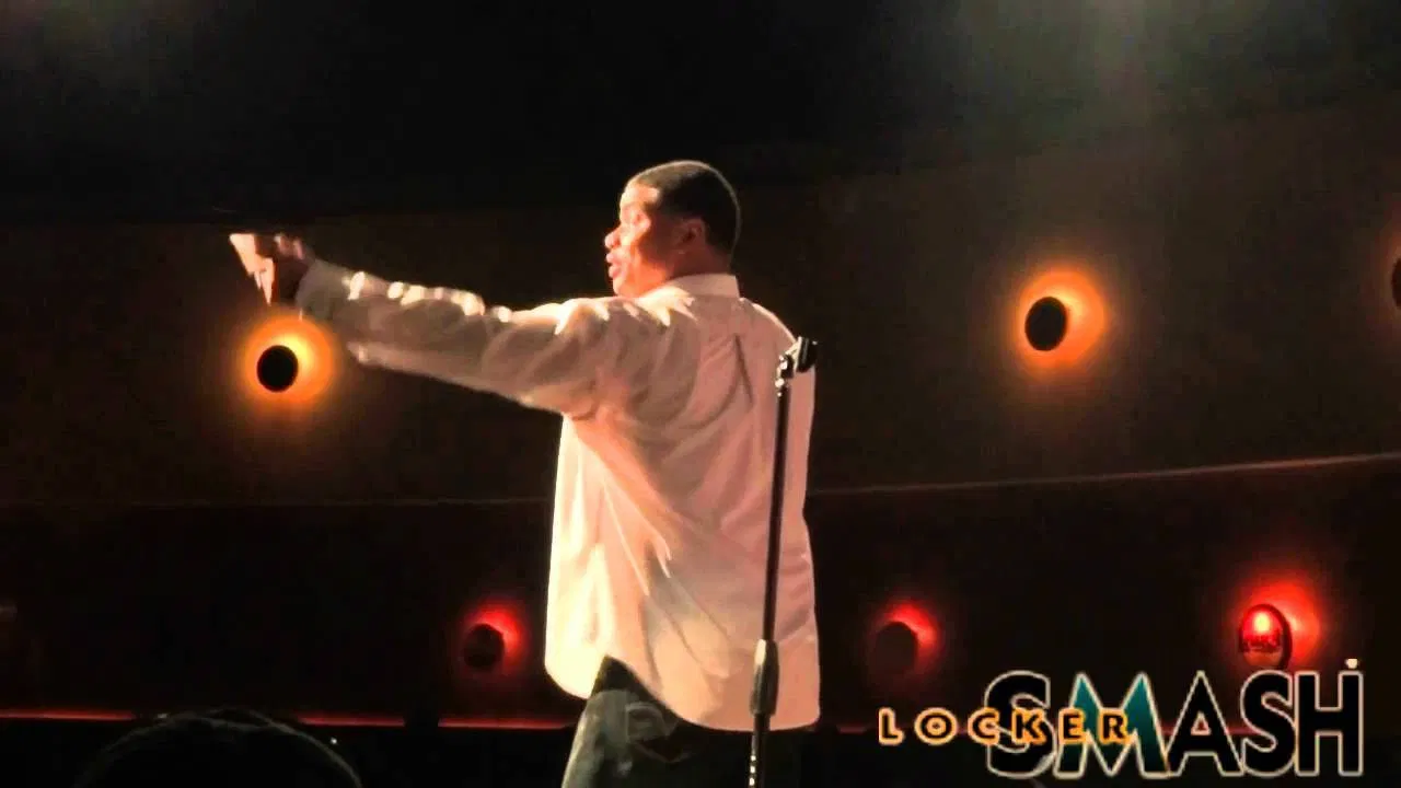 Red Grant: Simply Red backdrop