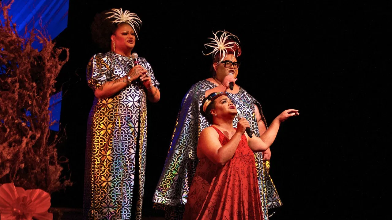 MĀHŪ: A Trans-Pacific Love Story backdrop