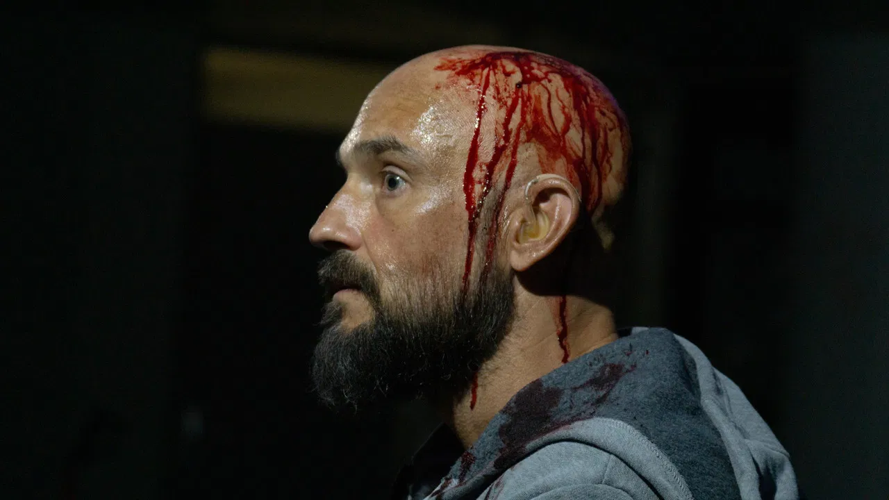 Conte Cruel 4 - Un samedi au stade backdrop