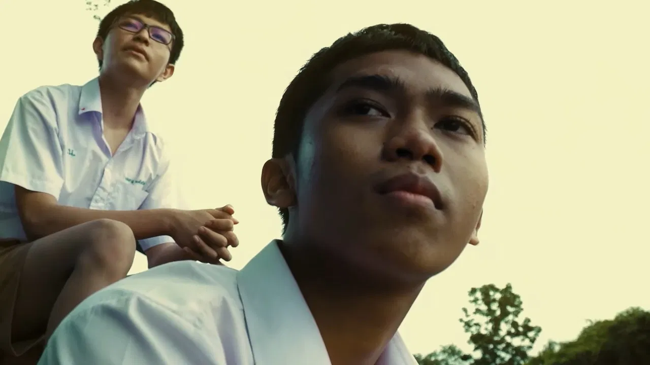 Languishing backdrop