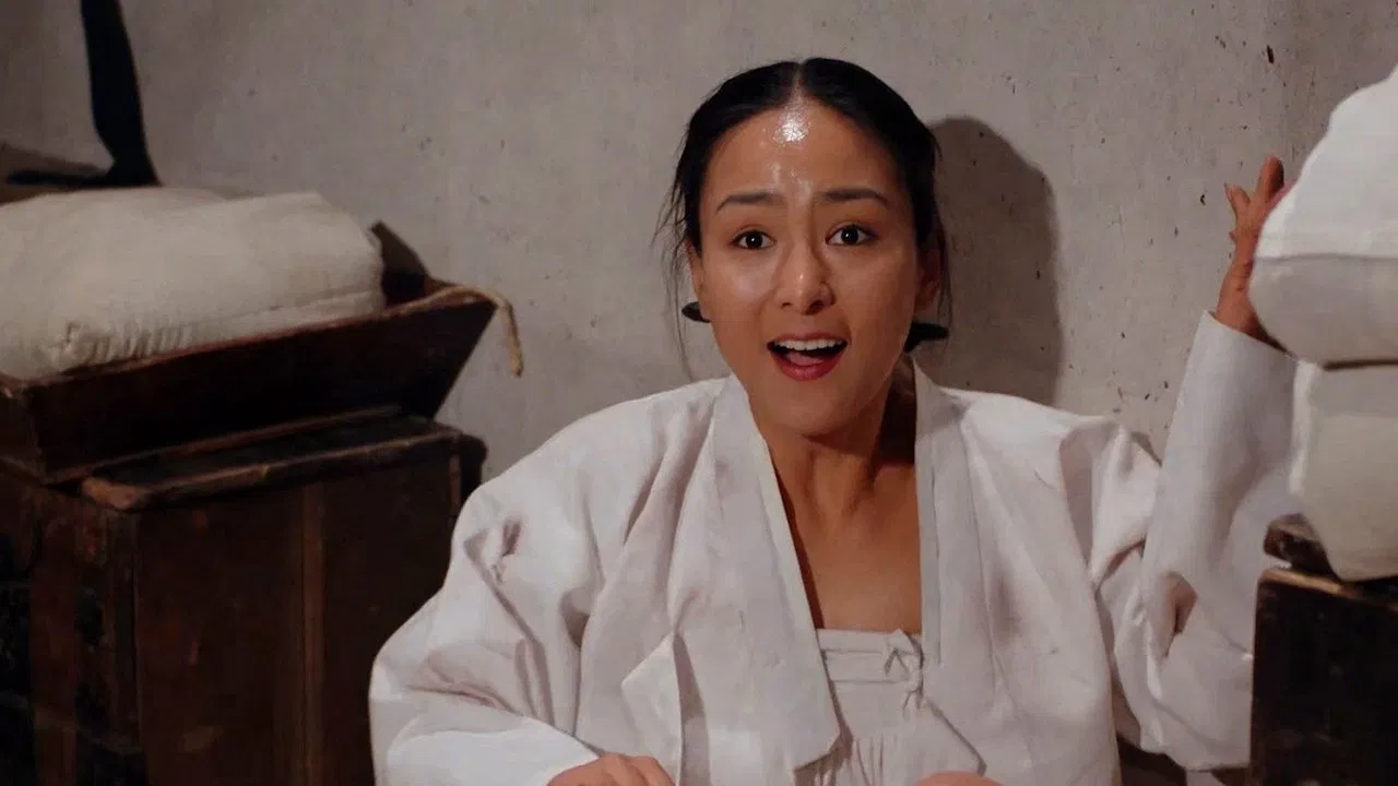 I Will Survive backdrop