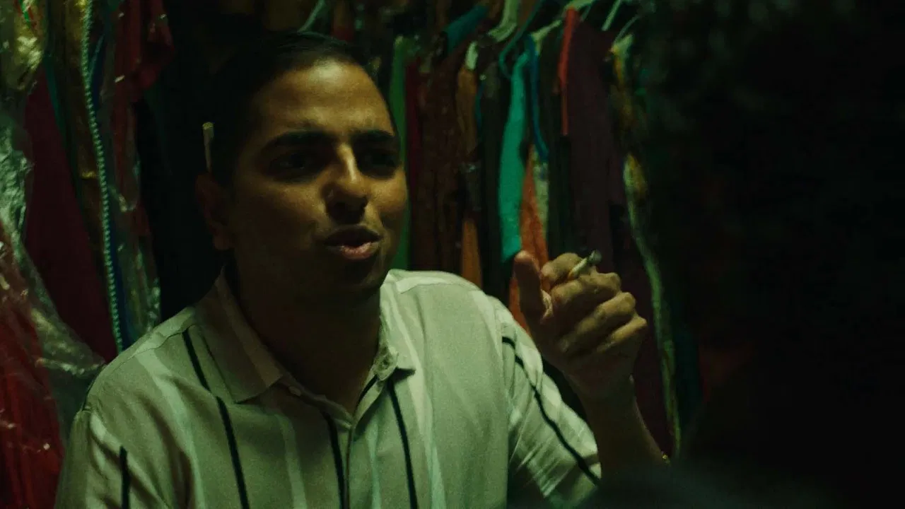 Ronnie California: The King of Artesia backdrop