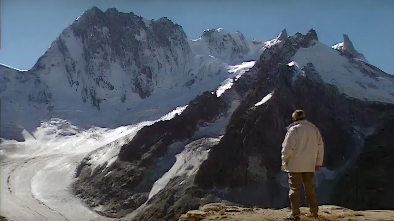 Guido Magnone - The Artist backdrop