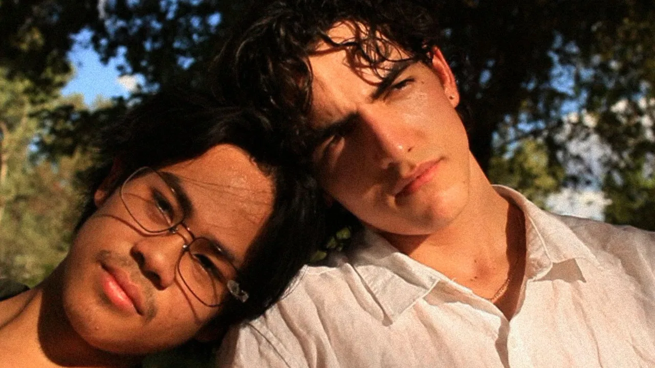 Lost in Summer backdrop