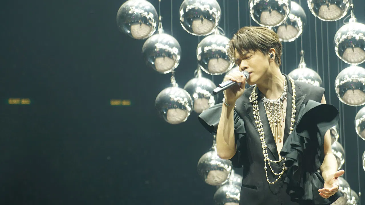 張敬軒演唱會 The Next 20 Live  in Hong Kong backdrop