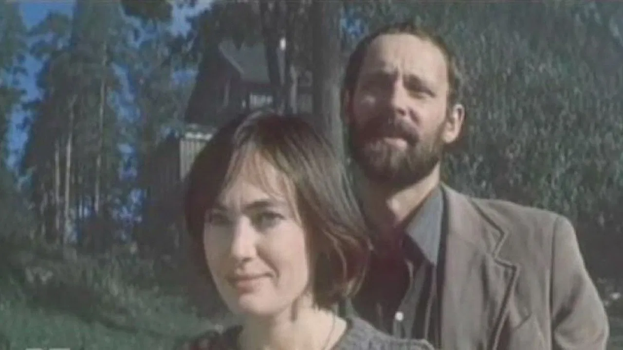 There Are No Strangers Here backdrop