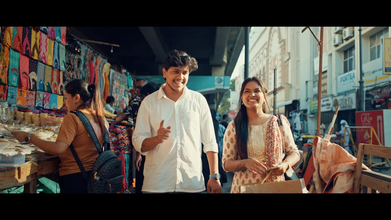 Metro Kadhal backdrop